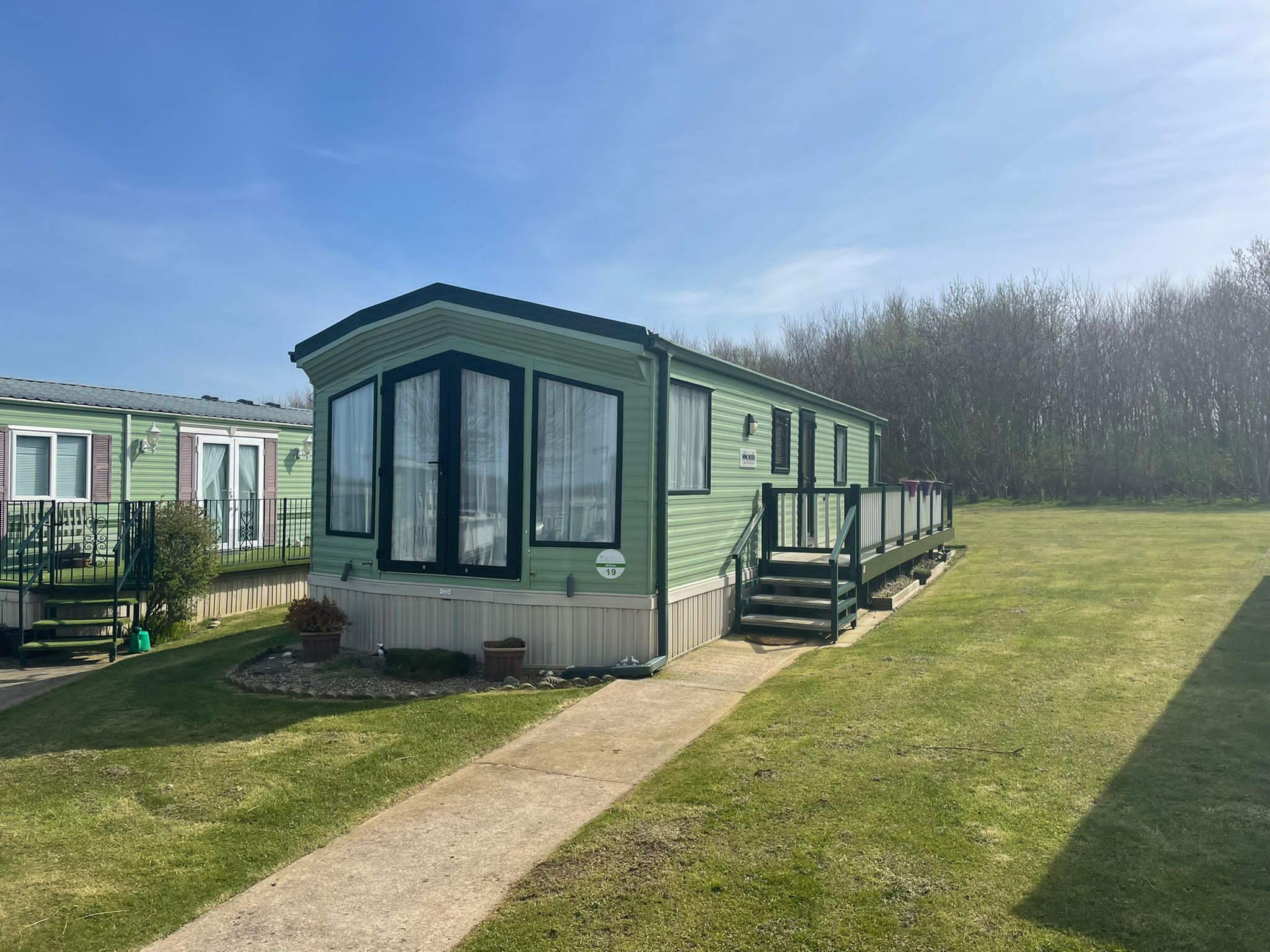 PRE-OWNED 2012 WILLERBY WINCHESTER | Flower of May